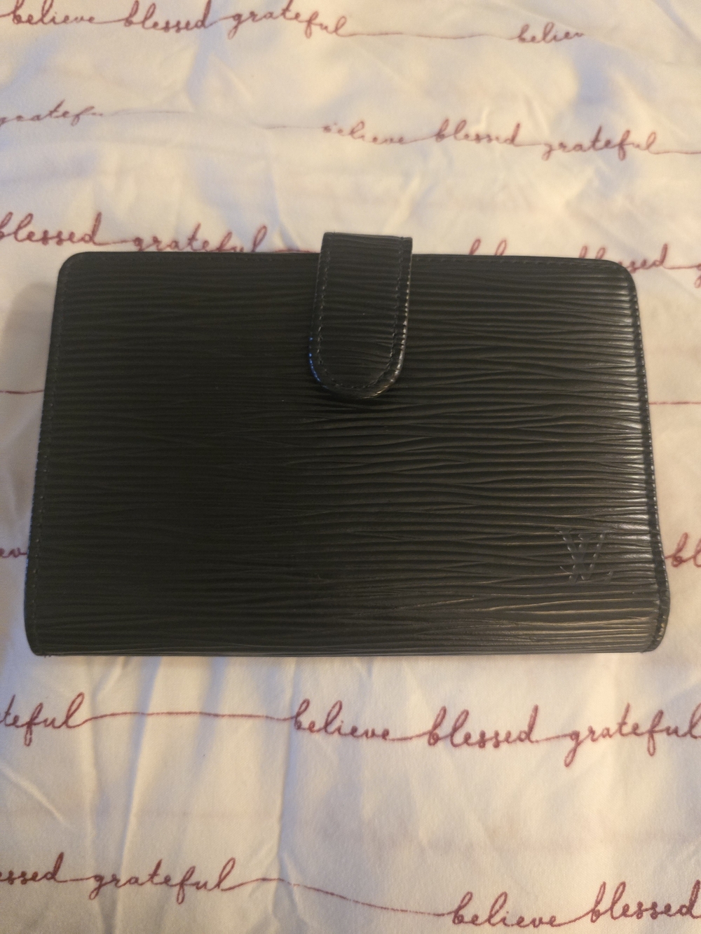 Louis Vuitton Black Mini Epi Wallet - Picture 2 of 15